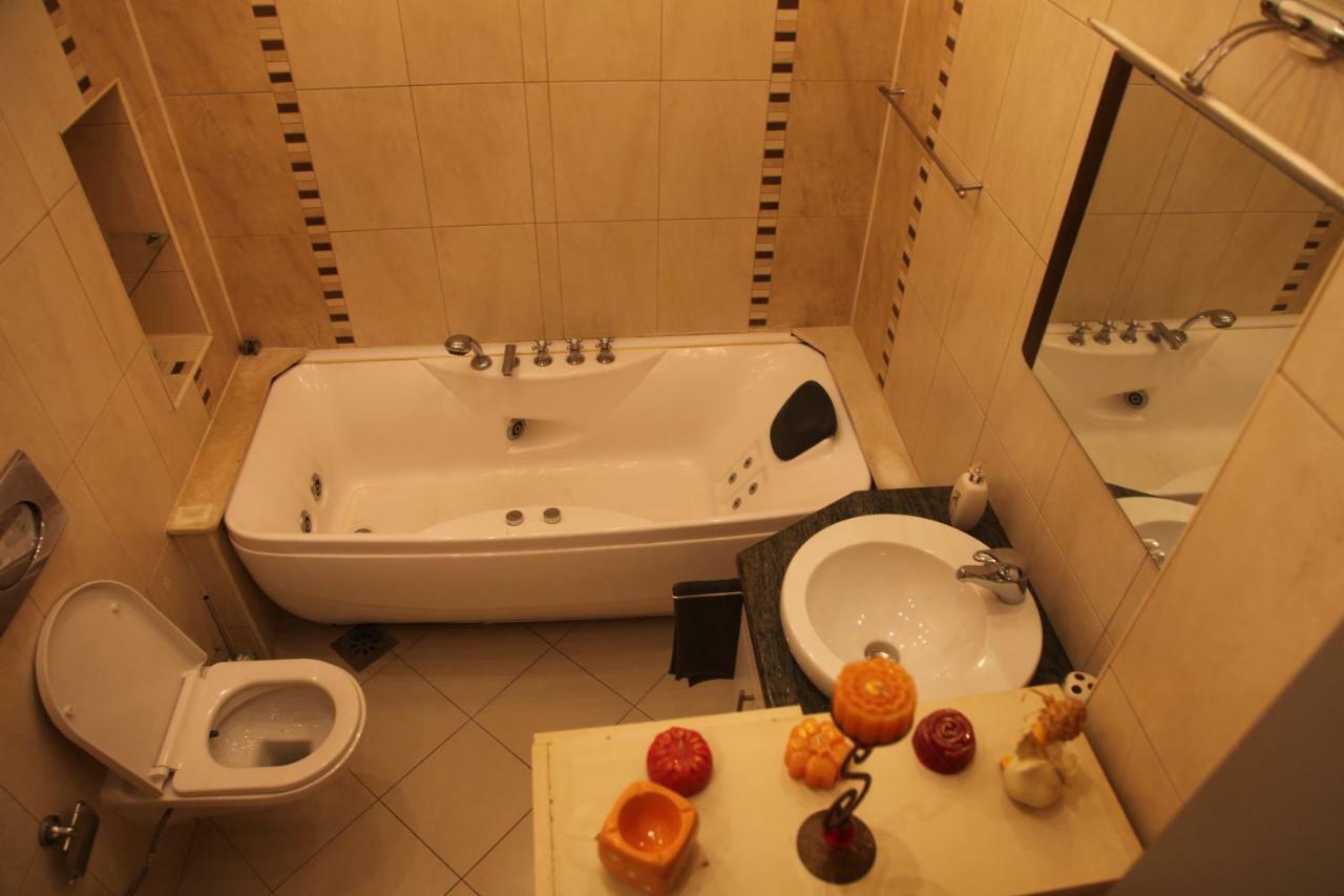 Apartment No 5 Prishtine Bagian luar foto