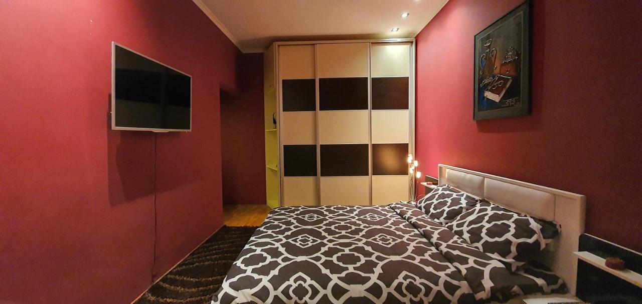 Apartment No 5 Prishtine Bagian luar foto