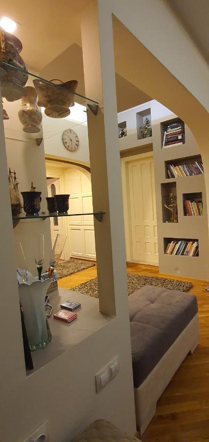Apartment No 5 Prishtine Bagian luar foto