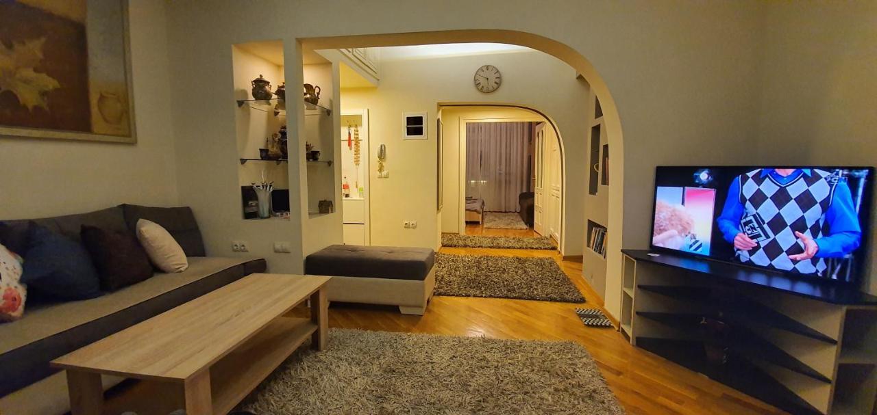 Apartment No 5 Prishtine Bagian luar foto